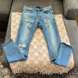 Guys Purple Brand from Bloomingdale’s Medium Blue Ripped Skinny Jeans